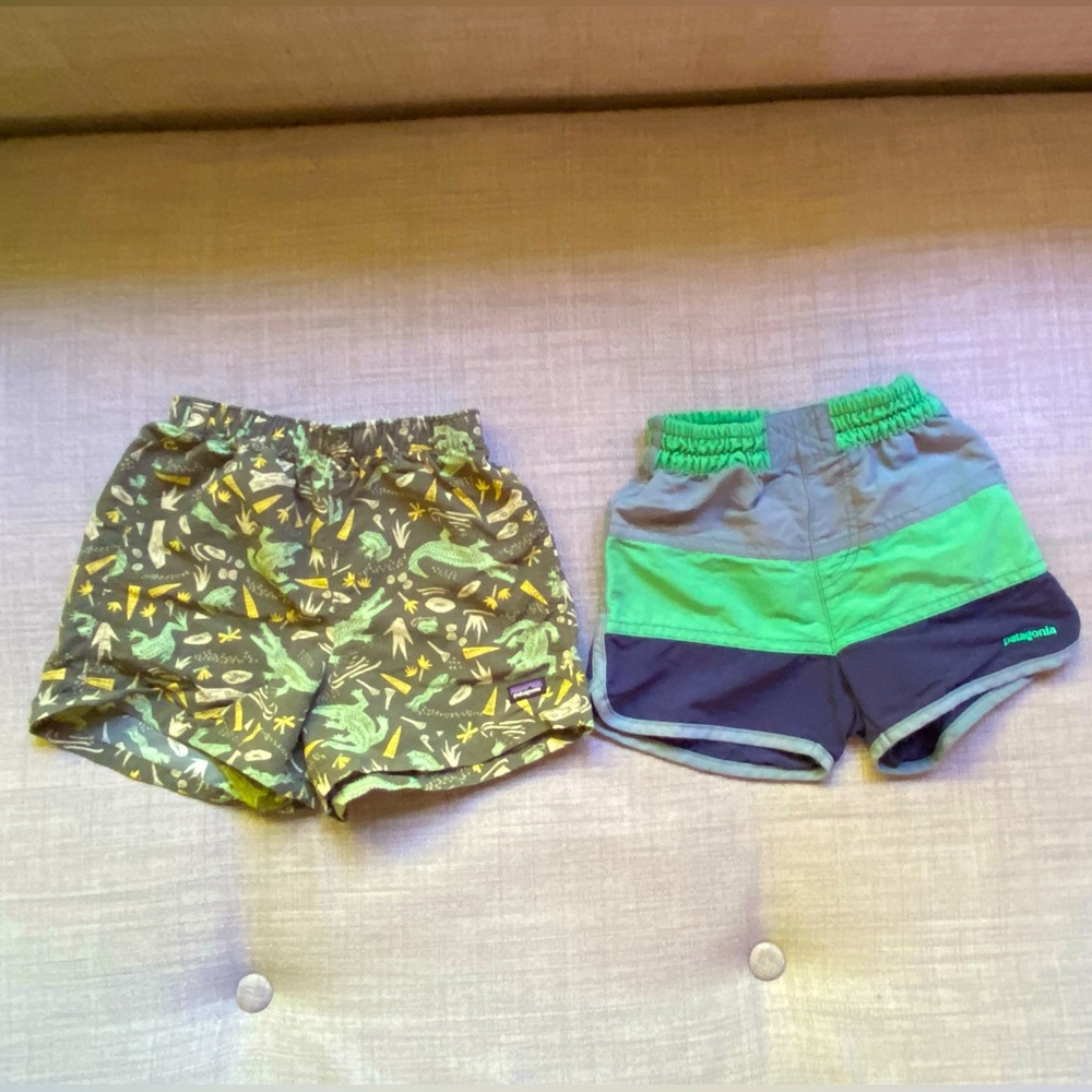 Patagonia shorts bundle 2T/3T